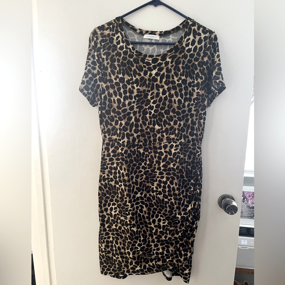 Large knit stretchy cheetah print dress